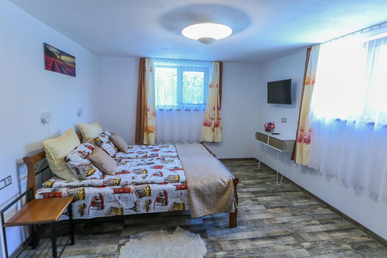 Nikas Apartment Sibiu Ngoại thất bức ảnh
