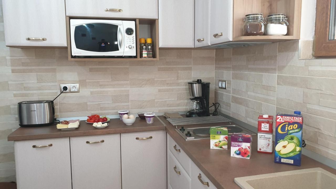 Nikas Apartment Sibiu Ngoại thất bức ảnh