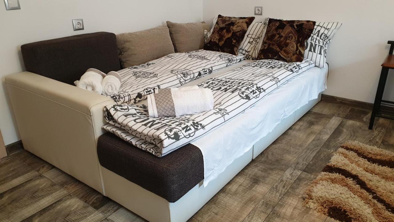 Nikas Apartment Sibiu Ngoại thất bức ảnh
